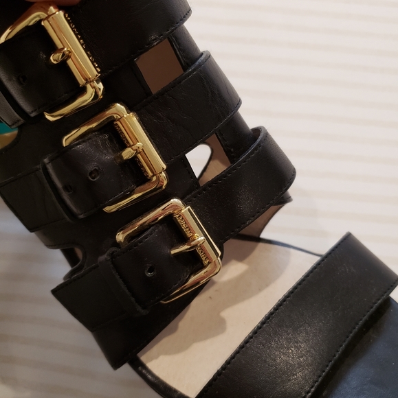 Michael Kors black gold sandal size 8 NWT - Picture 7 of 7